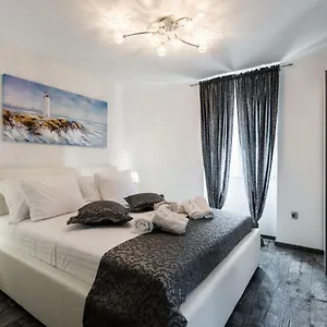 Apartman Nona Lena Studio, Split